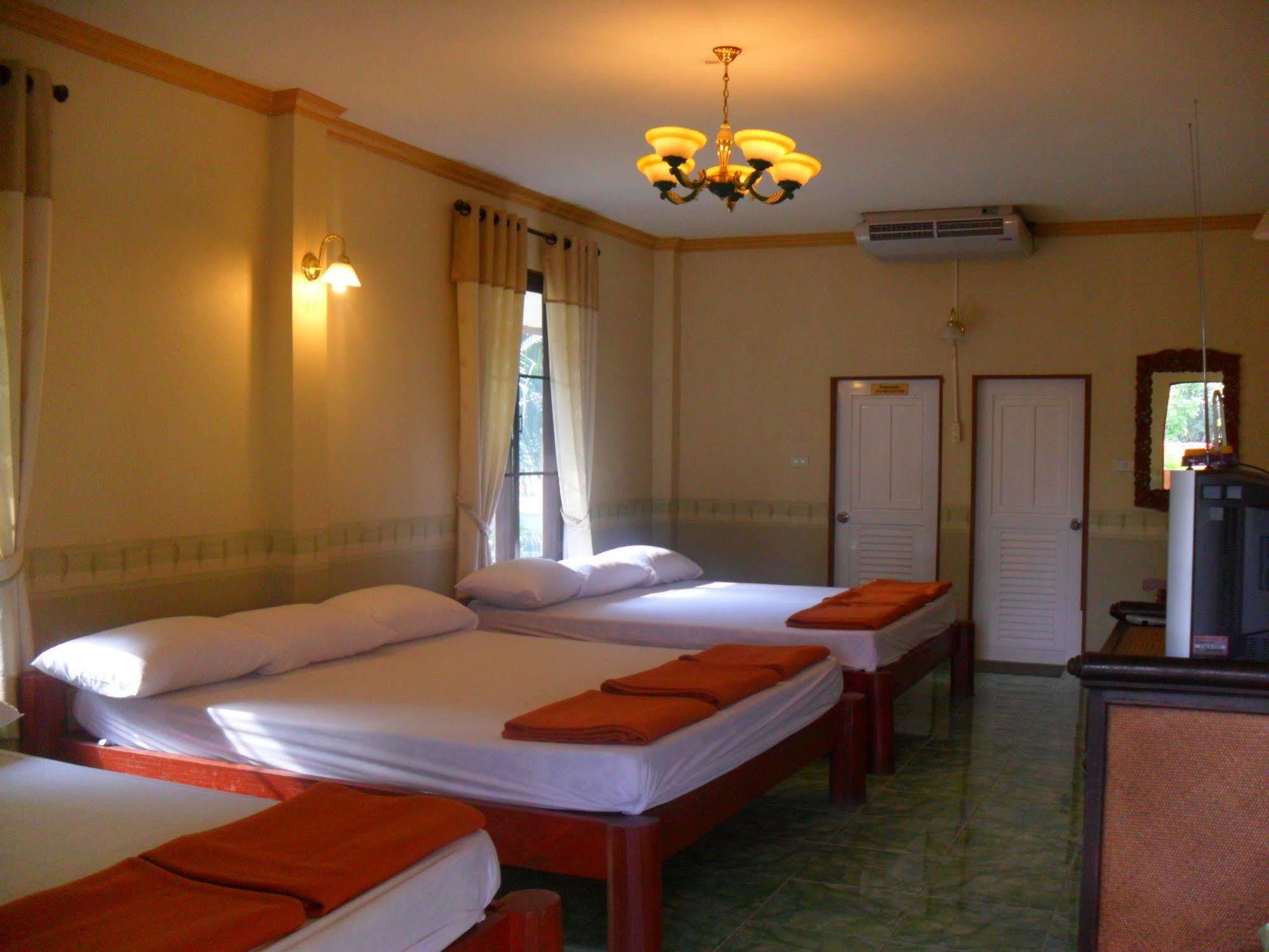 Saengthong Resort Chiangmai Chiang Mai Ngoại thất bức ảnh