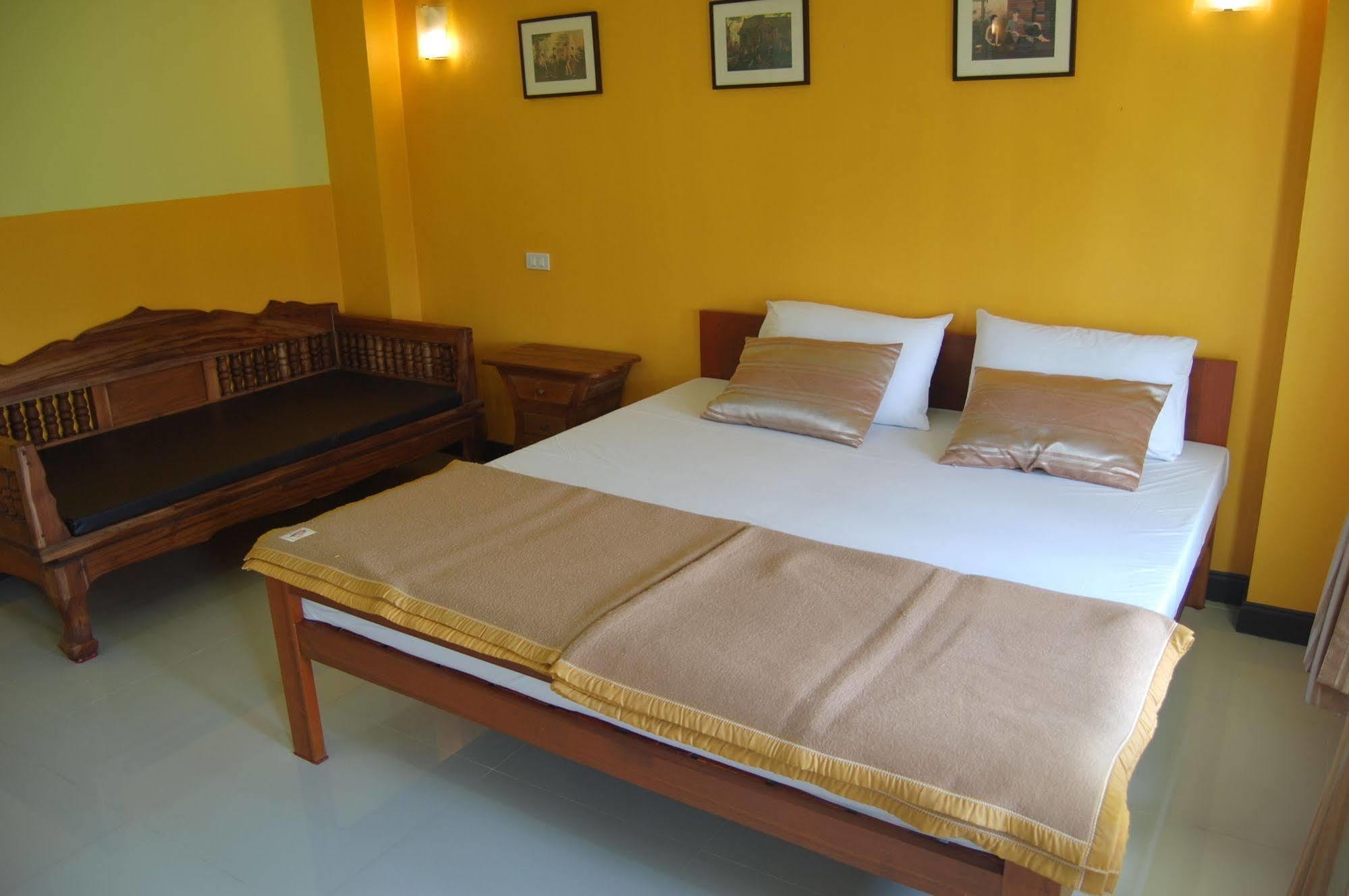 Saengthong Resort Chiangmai Chiang Mai Ngoại thất bức ảnh